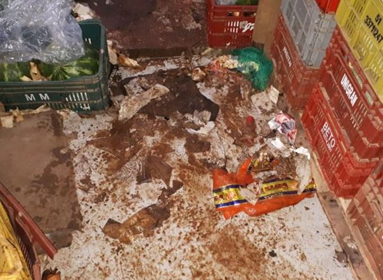 Ação apreende 1,3 tonelada de produtos impróprios em supermercados de Carazinho - Foto: MP