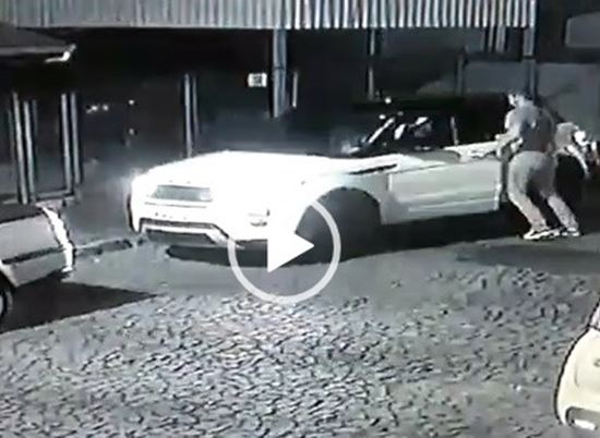 Polícia2 dias atrás Câmera de segurança registra roubo de Ranger Rover, em Erechim - RS Agora